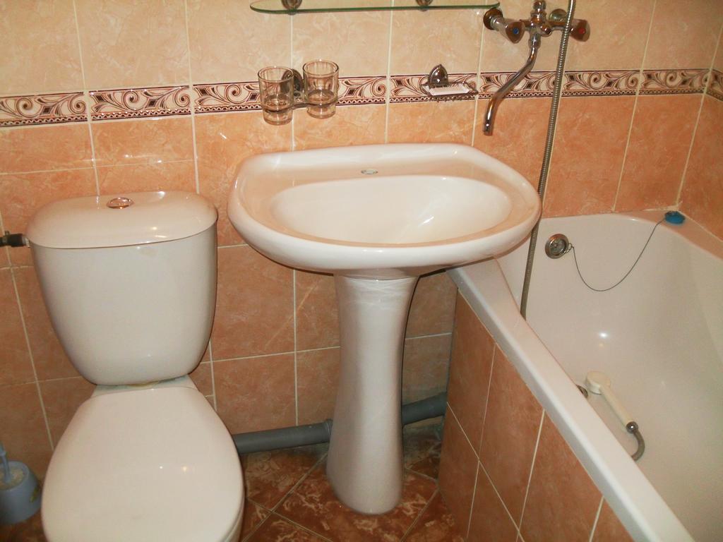 Ust-Kamenogorsk Hotel Cameră foto